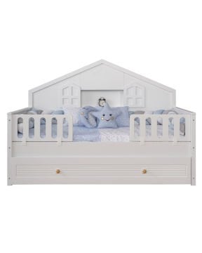 Miracool Allende Yavrulu Montessori