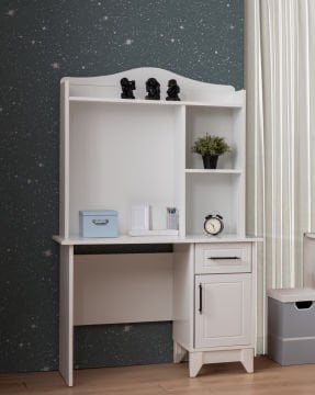 Panjur Beyaz Montessori Çocuk Odası