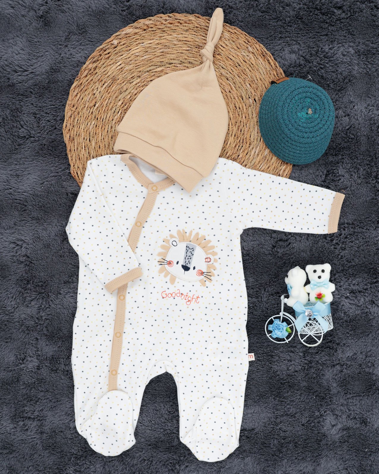 Çıtçıtlı Aslan Desenli Tulum / Şapka Hediye / %100 Pamuklu / Bebek Tulum / Yenidoğan Tulum Beyaz-Bej - 3-6 Ay