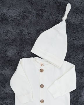 Düğmeli Bebek Tulum / %100 Pamuklu Kumaş / Şapka Hediye / Yenidoğan Tulum beyaz - 3-6 Ay