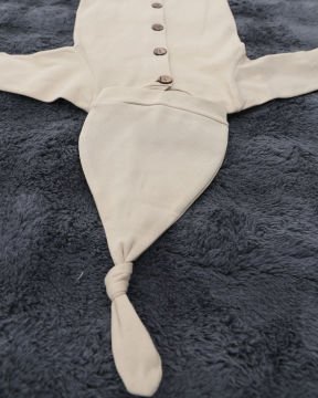 Düğmeli Bebek Tulum / %100 Pamuklu Kumaş / Şapka Hediye / Yenidoğan Tulum Bej - 3-6 Ay