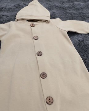 Düğmeli Bebek Tulum / %100 Pamuklu Kumaş / Şapka Hediye / Yenidoğan Tulum Bej - 6-9 Ay