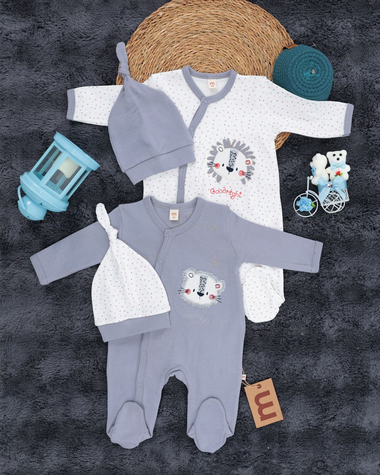 2'li Tulum Seti / Aslan Desenli / %100 Pamuklu Kumaş / Şapka Hediyeli / Yenidoğan Tulum Seti gri-beyaz