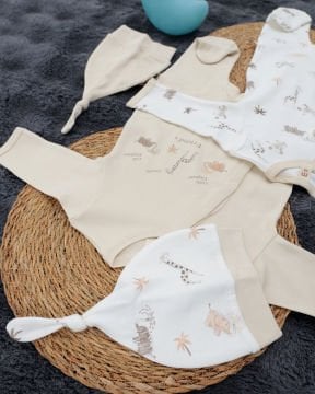 Çıtçıtlı 2’li Bebek Tulum Seti /%100 Pamuklu Hayvan Figürlü – 2 Adet Şapka Hediyeli