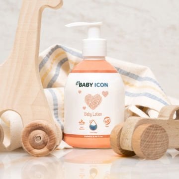 3'lü Bebek Bakım Seti / Köpük Şampuan / Masaj Yağı / Yüz ve Vücut Nemlendirici Losyon