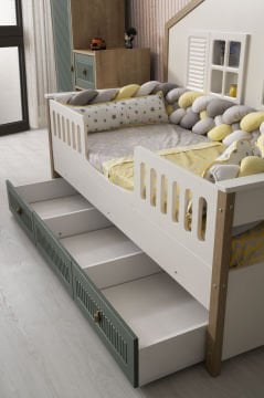 Lacoste Mia Montessori Çeyiz Paketi