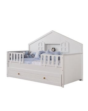 Miracool Allende Yavrulu Montessori