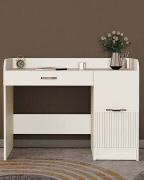 Menekşe Çalışma Masası / Komple MDF